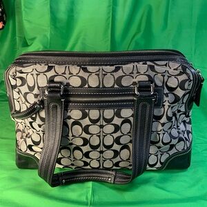 COACH Hampton Signature Black Business Bag F-13978